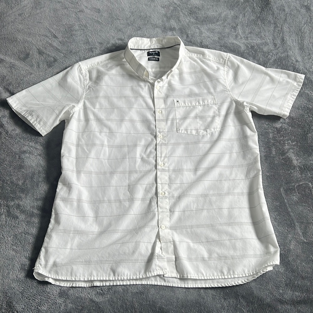 Hurley Men's Short Sleeve Button Down Size XL